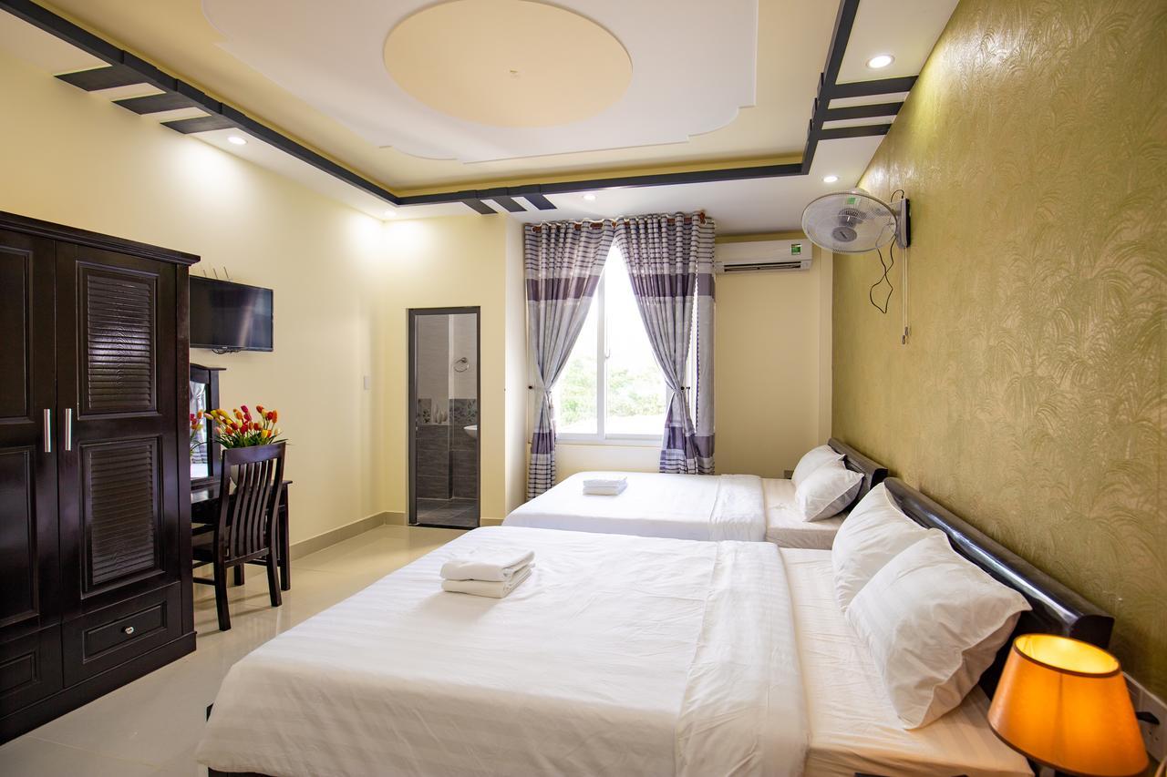 An Phat Hotel Chi Khu Co Ong ภายนอก รูปภาพ