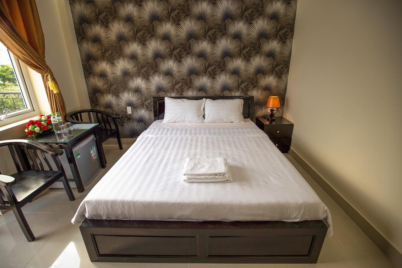 An Phat Hotel Chi Khu Co Ong ภายนอก รูปภาพ