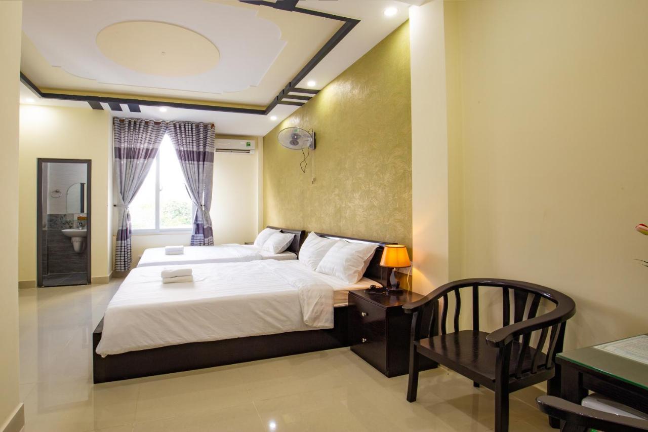 An Phat Hotel Chi Khu Co Ong ภายนอก รูปภาพ