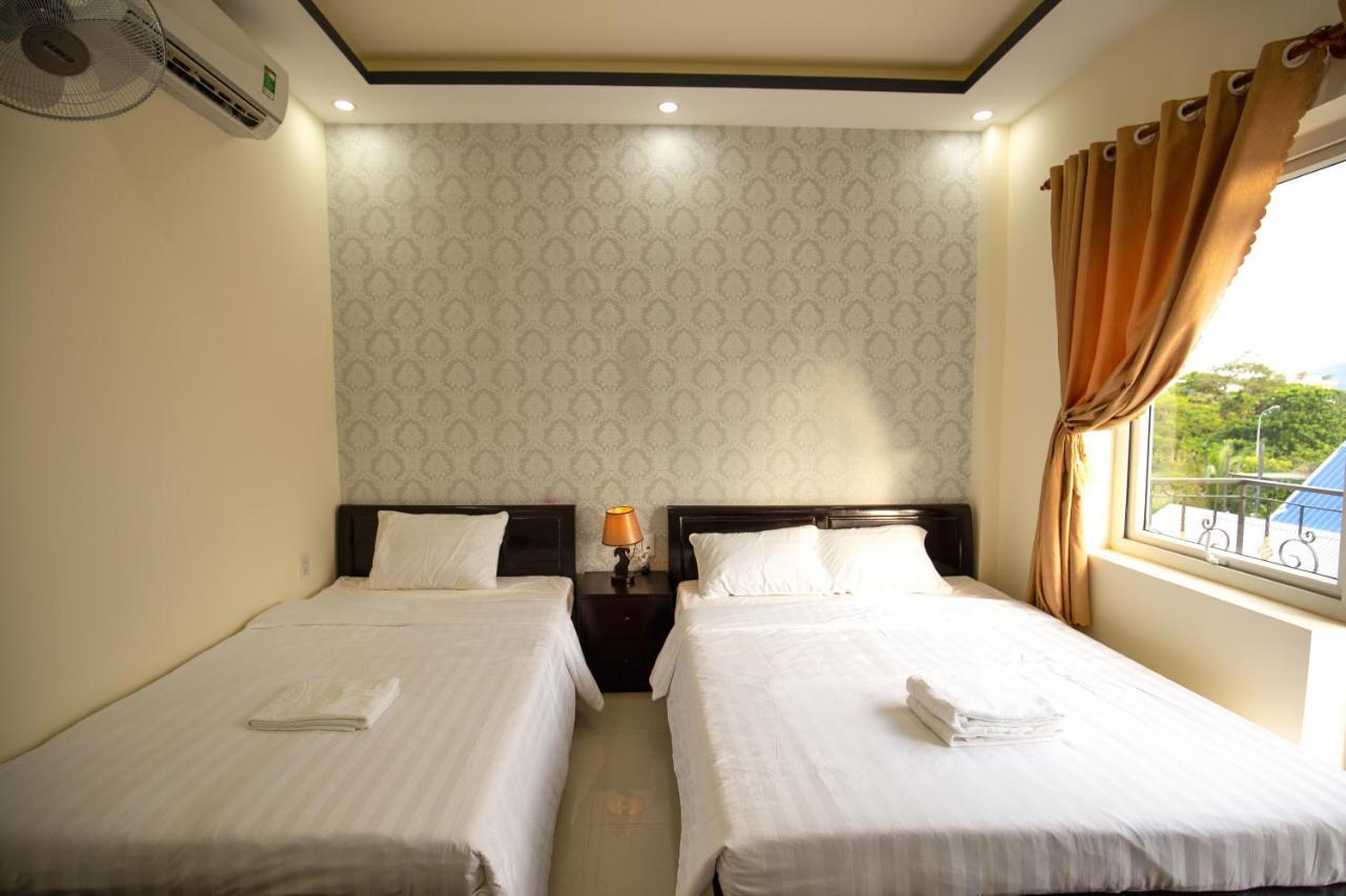 An Phat Hotel Chi Khu Co Ong ภายนอก รูปภาพ